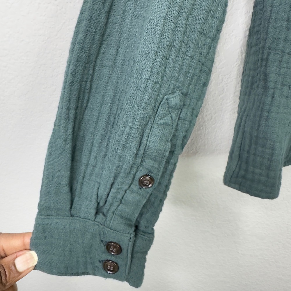 Madewell Shirt Womens S Green Textured Gauzy Henley‎ Minimalist Boho Neutral - Picture 4 of 8